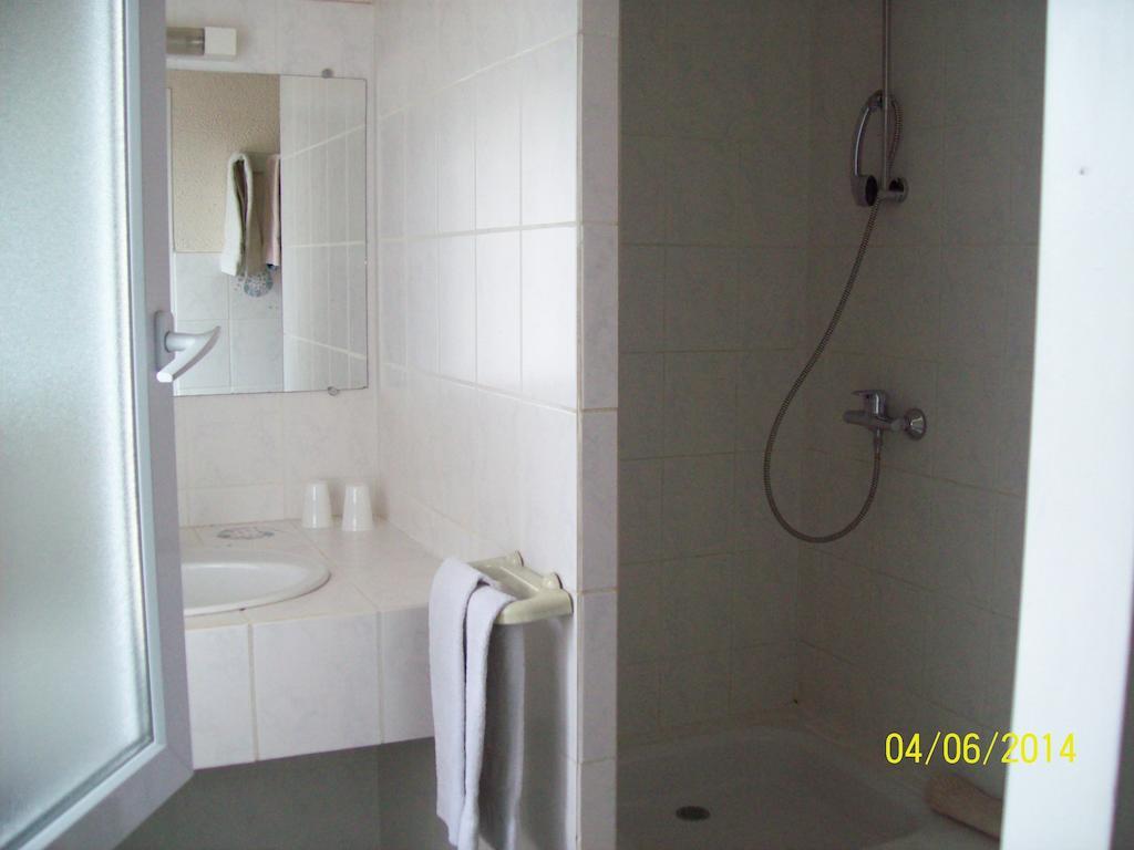 Le Relais Des Blaches Pierrelatte Quarto foto